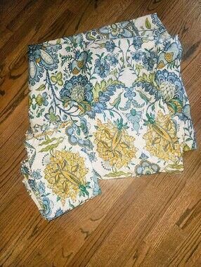 Pottery Barn Duvet And 4 Shams Queen Size